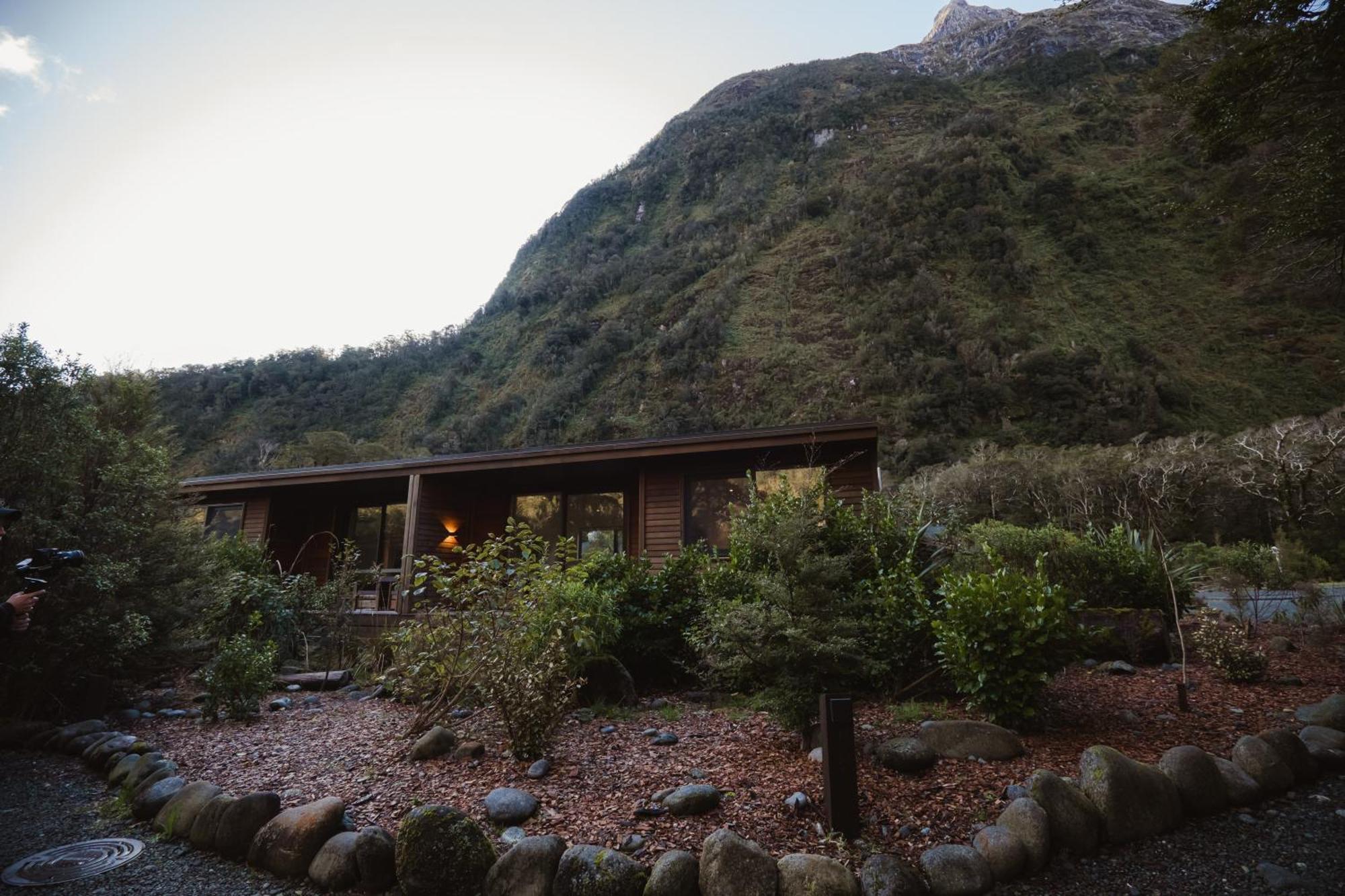 Milford Sound Lodge Dış mekan fotoğraf